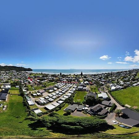 Another On Leo Waihi Eksteriør bilde